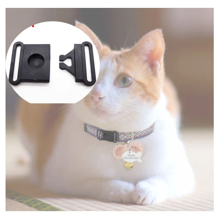 Plastic Breakaway Buckle For Cat Collar Scenario application
